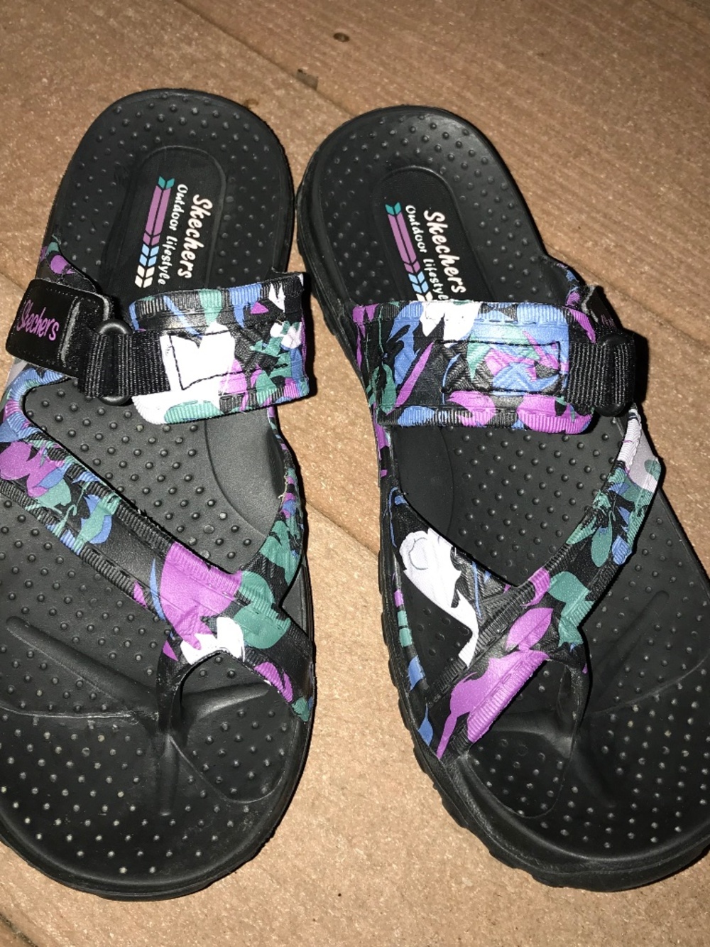 Black floral waterproof Outdoor Lifestyles Flipflop Toe thong Sandals US 8/ UK 5
